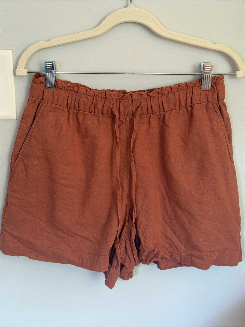 GAP Women's Rust High-Waist Drawstring Shorts